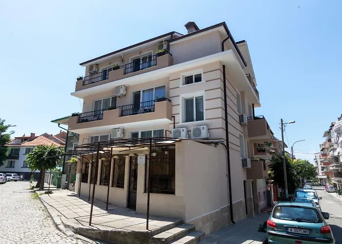 Tiffany Boutique Suits - Pensjonat Gmina Pomorie